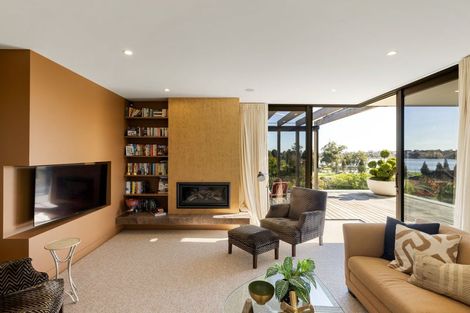 Photo of property in 142 Lake Crescent, Hamilton Lake, Hamilton, 3204