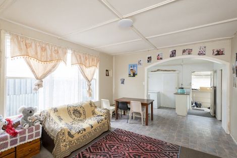 Photo of property in 9 Oman Street, Kaiti, Gisborne, 4010