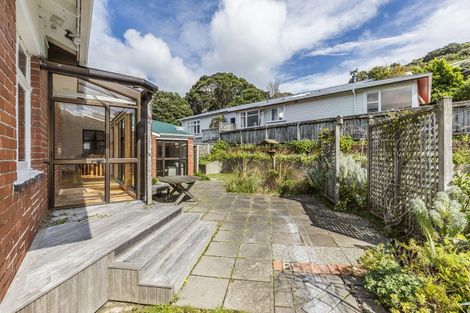 Photo of property in 20 Manuka Street, Miramar, Wellington, 6022