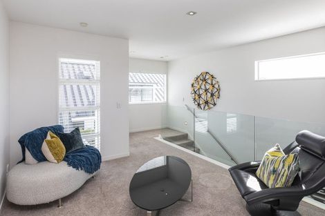Photo of property in 55 Merivale Lane, Merivale, Christchurch, 8014