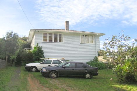 Photo of property in 6 Greer Crescent, Tawa, Wellington, 5028