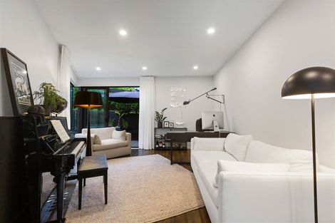 Photo of property in 5 Remuremu Street, Long Bay, Auckland, 0630