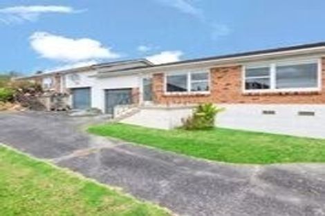 Photo of property in 2/16 Blacklock Avenue, Henderson, Auckland, 0612