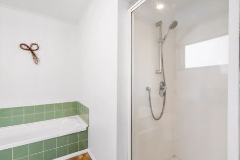 Photo of property in 908 Saint Aubyn Street East, Parkvale, Hastings, 4122