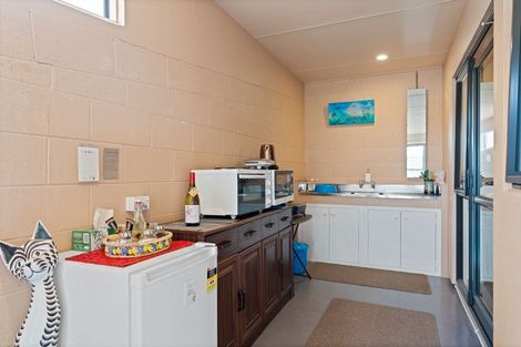 Photo of property in 2379 Whangarei Heads Road, Whangarei Heads, Whangarei, 0174
