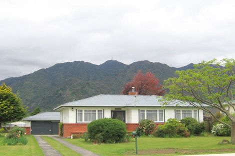 Photo of property in 5 Churchill Avenue, Te Aroha, 3320
