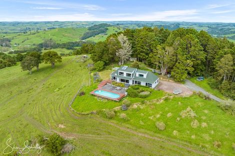 Photo of property in 338a Wairere Road, Paparoa, 0571