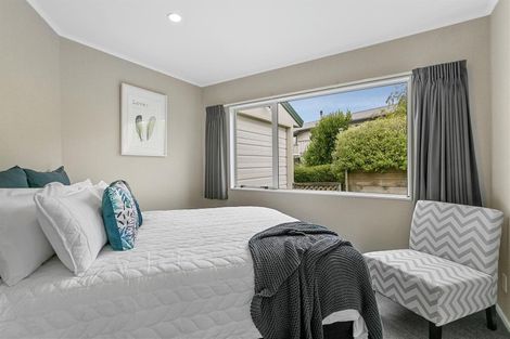 Photo of property in 11 Golders Place, Richmond Heights, Taupo, 3330