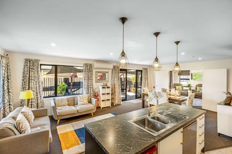 Photo of property in 30 Whincops Road, Halswell, Christchurch, 8025