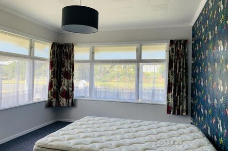 Photo of property in 14 Kawatiri Avenue, Gonville, Whanganui, 4501