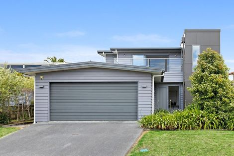 Photo of property in 9 Arohia Place, Snells Beach, 0920