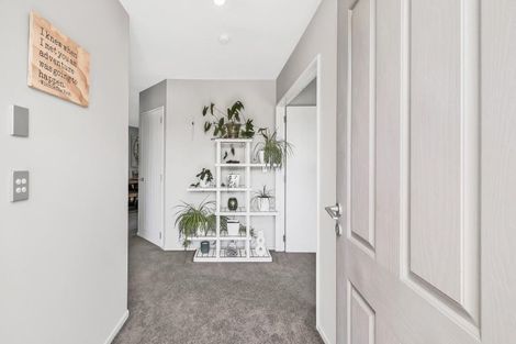 Photo of property in 18 Stanwood Grove, Darfield, 7510