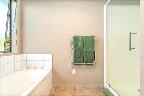 Photo of property in 28 Park Lane, Whitianga, 3510