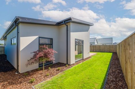 Photo of property in 11 Baker Estate Lane, Halswell, Christchurch, 8025