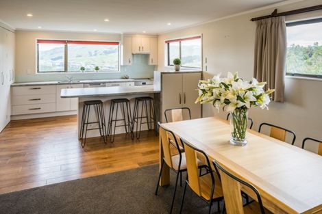 Photo of property in 10 Tremaine Place, Camborne, Porirua, 5026