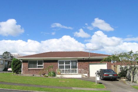 Photo of property in 2/1 Anna Watson Road, Half Moon Bay, Auckland, 2012