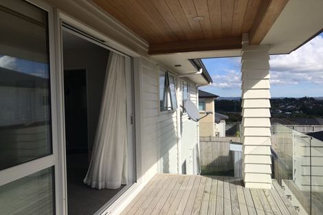 Photo of property in 24 Mackay Drive, Greenhithe, Auckland, 0632