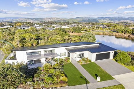 Photo of property in 12 Takahe Drive, Paraparaumu Beach, Paraparaumu, 5032