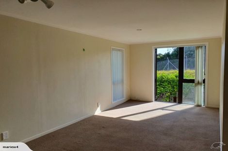 Photo of property in 10 Onetaunga Road, Chatswood, Auckland, 0626