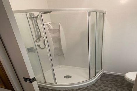 Photo of property in 5c Salmont Place, Kelburn, Wellington, 6012