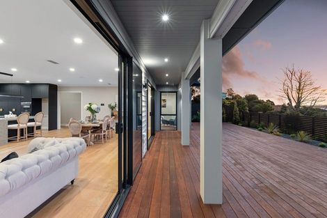 Photo of property in 56 Kewa Road, Albany Heights, Auckland, 0632