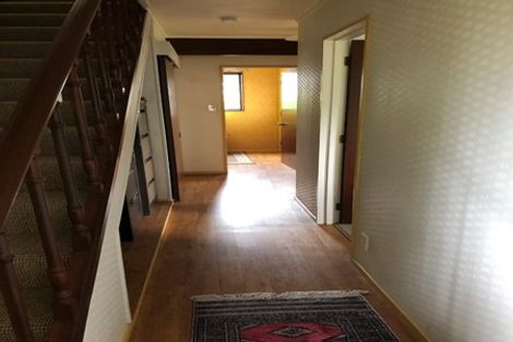 Photo of property in 23 Tobin Place, Richmond Heights, Taupo, 3330