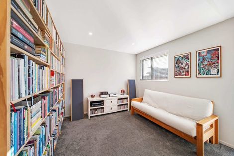 Photo of property in 2 Claremont Crescent, Amberley, 7410