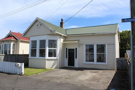Photo of property in 42 Richardson Street, Saint Kilda, Dunedin, 9012