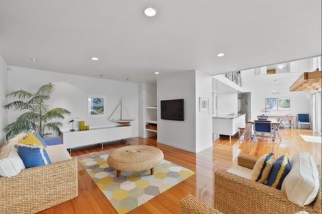 Photo of property in 20 Highland Lass Place, Langs Beach, Waipu, 0582