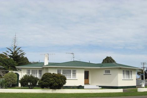 Photo of property in 43 Toi Street, Tawhero, Whanganui, 4501