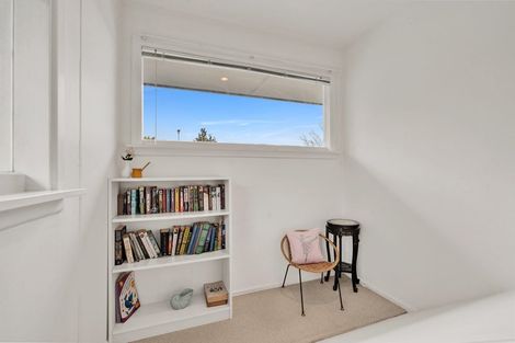 Photo of property in 2/2a Medbury Terrace, Fendalton, Christchurch, 8041