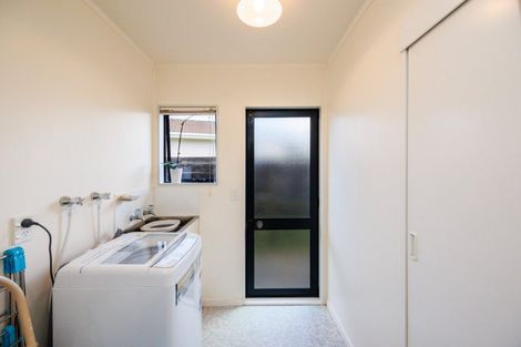 Photo of property in 16 Delta Place, Milson, Palmerston North, 4414