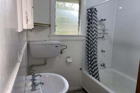 Photo of property in 33 Halsey Street, Clinton, 9534