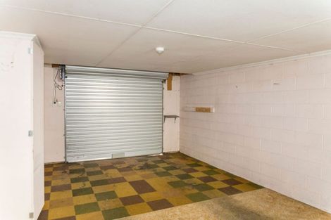 Photo of property in 18 Victoria Avenue, Dannevirke, 4930