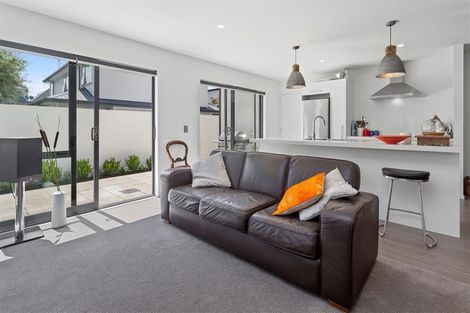 Photo of property in 20a Hewitts Road, Merivale, Christchurch, 8014