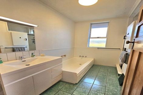 Photo of property in 14 Darnell Street, Fitzroy, New Plymouth, 4312