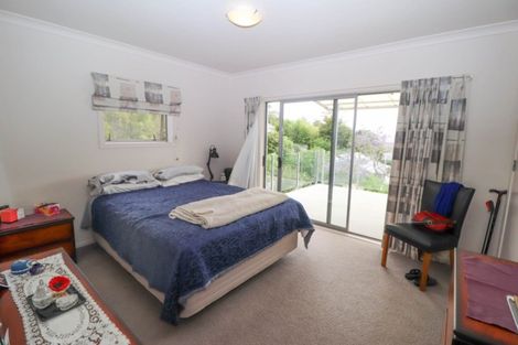 Photo of property in 128 Brunton Crescent, Thames, 3500