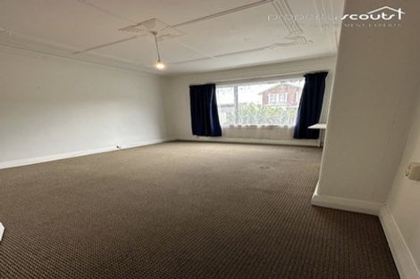 Photo of property in 6 Howe Street, North Dunedin, Dunedin, 9016