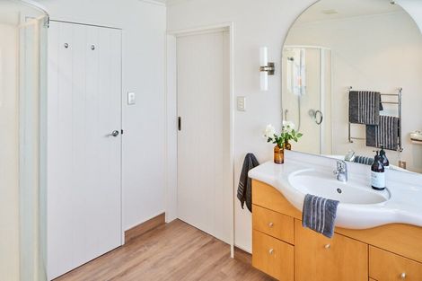 Photo of property in 16 Grange Park Avenue, Raumati South, Paraparaumu, 5032