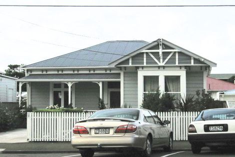 Photo of property in 11 Medway Street, Island Bay, Wellington, 6023