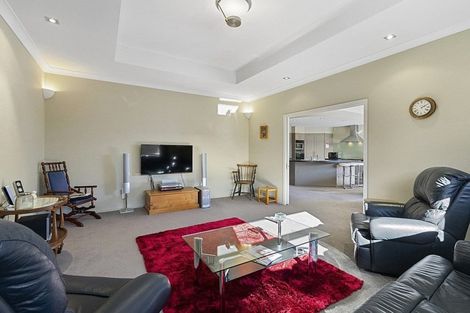 Photo of property in 1 Teagarden Close, Mairehau, Christchurch, 8052