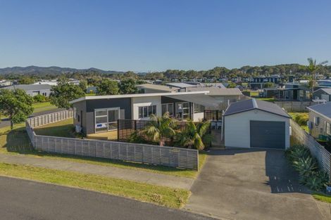 Photo of property in 113 Ngaio Drive, Matarangi, Whitianga, 3592