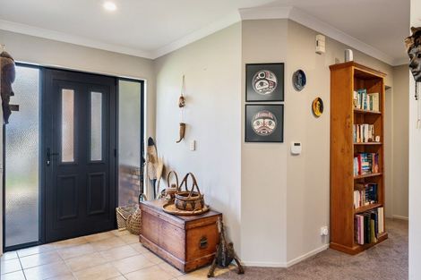 Photo of property in 99 Weggery Drive, Waikanae Beach, Waikanae, 5036