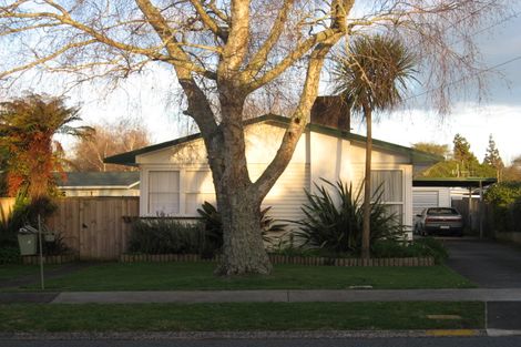 Photo of property in 2 Willow Road, Hillcrest, Hamilton, 3216