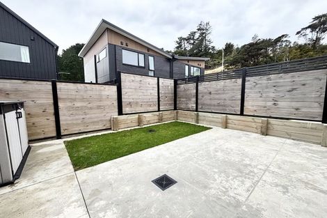 Photo of property in 6 Doug Jensen Street, Wallaceville, Upper Hutt, 5018