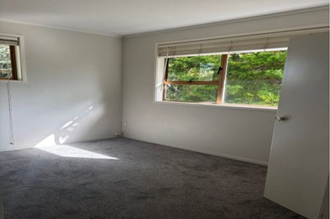 Photo of property in 62 Weatherly Road, Torbay, Auckland, 0630