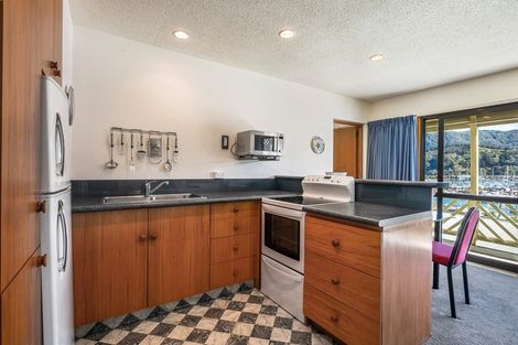 Photo of property in 6 Rutland Street, Picton, 7220