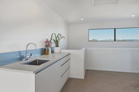 Photo of property in 20 Carroll Place, Owhata, Rotorua, 3010