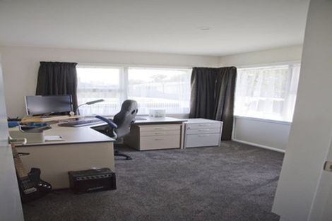 Photo of property in 49 Oriana Crescent, Hornby, Christchurch, 8042