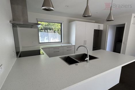 Photo of property in 160h Rossall Street, Merivale, Christchurch, 8014